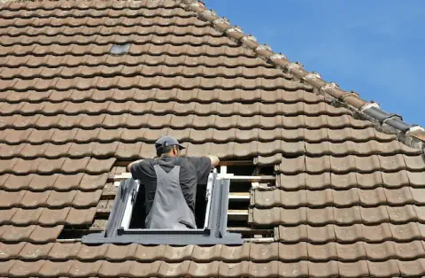 Pose de velux - Aigues-Vives